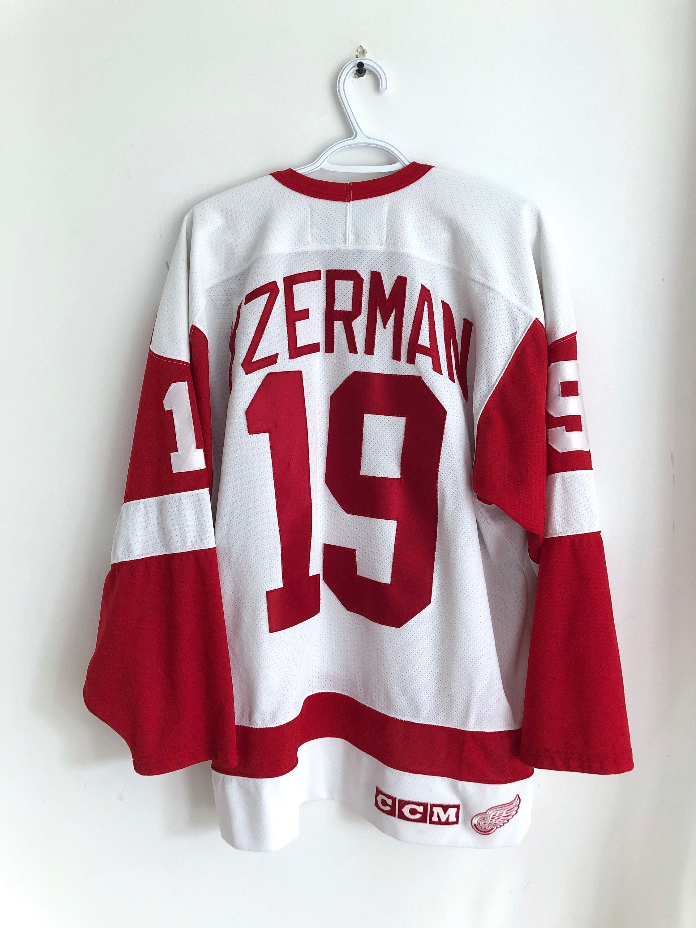 JerseyCreater 1986 Gordie Howe #9 Hockey Jerseys Red Movie Cameron Frye Jersey Red Stitched;Toddler/Youth/Adult;Custom Names