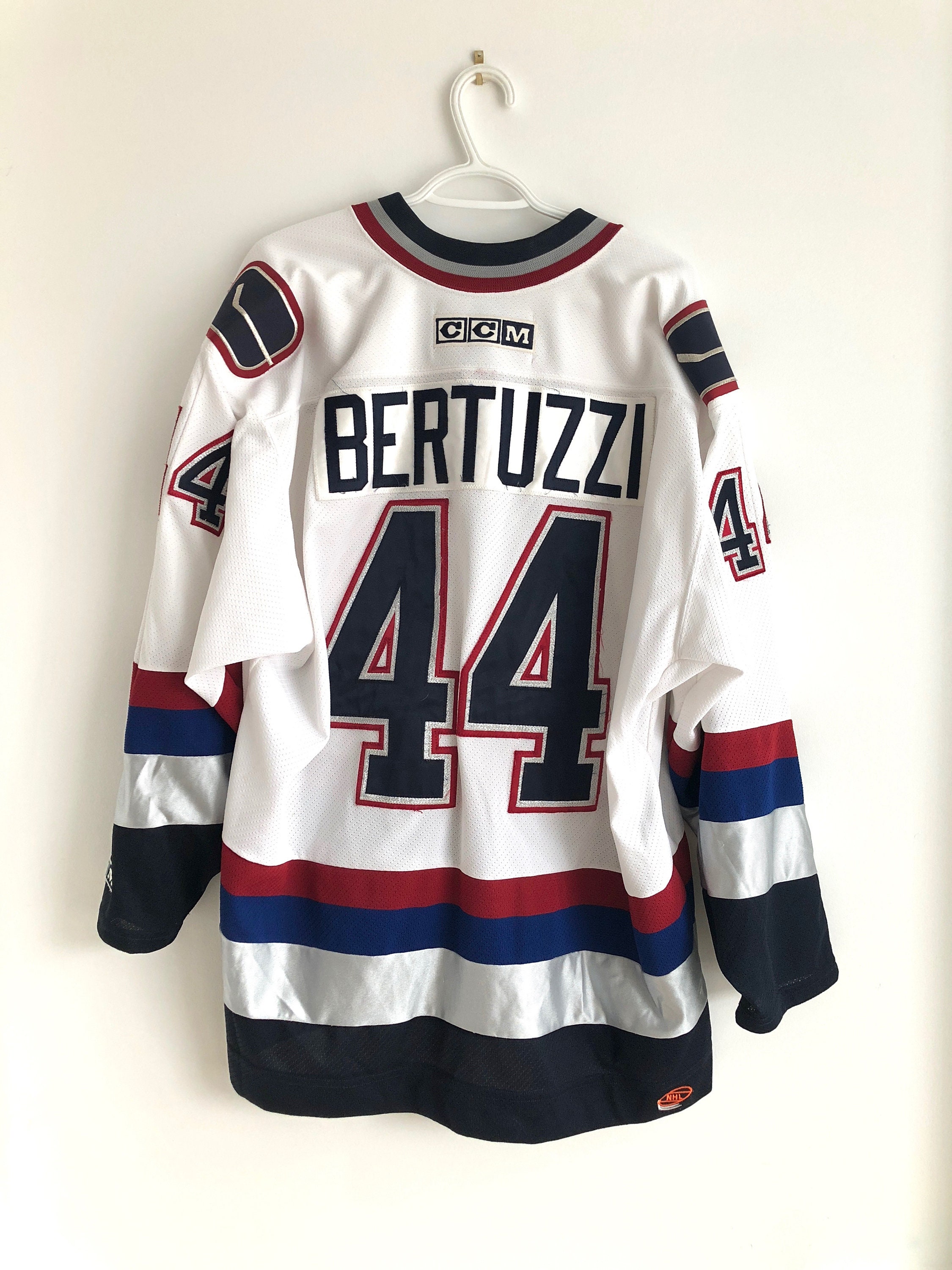 TODD BERTUZZI Vancouver Canucks 2002 CCM Throwback NHL Hockey