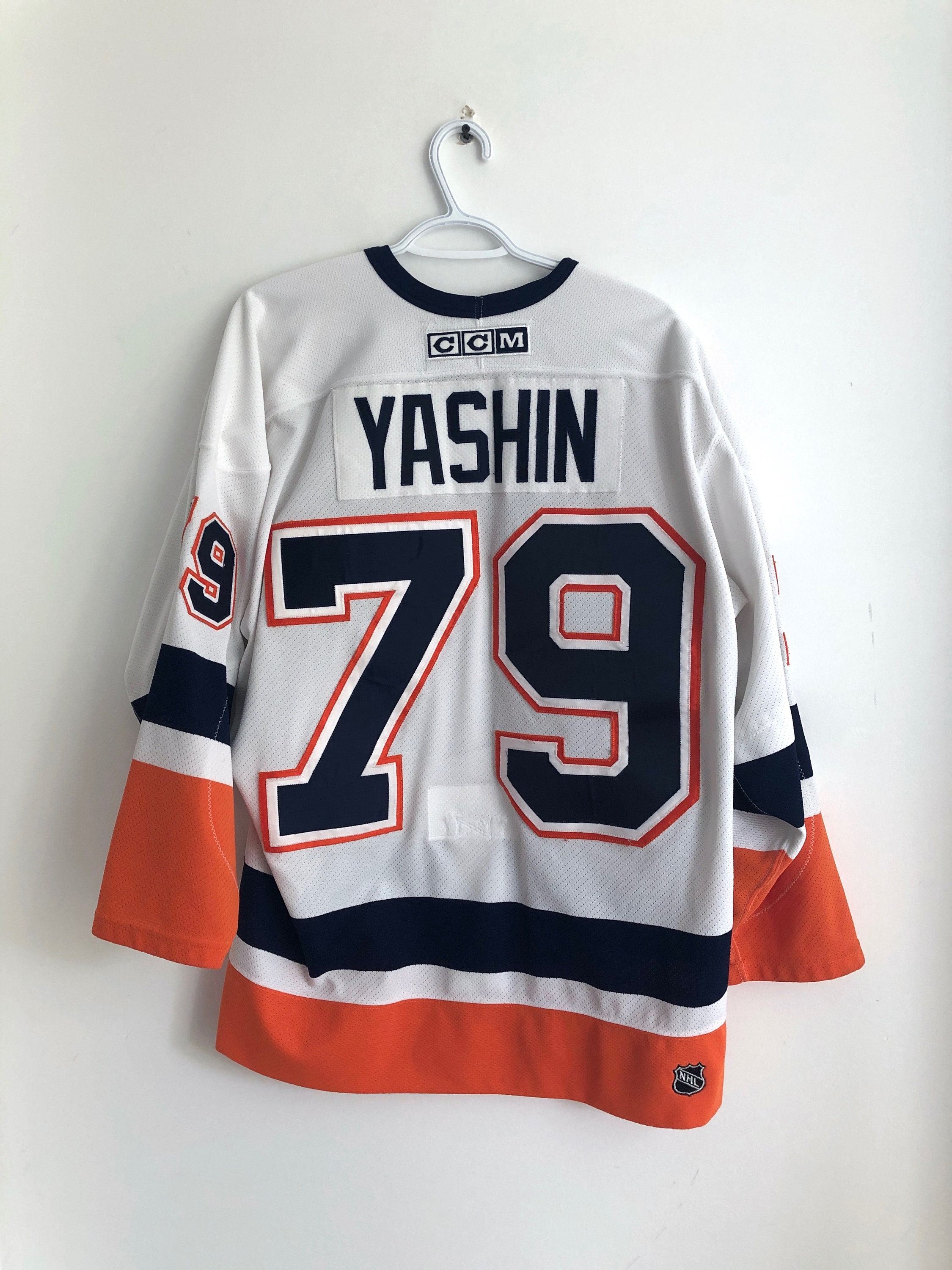 New York Islanders Alexi Yashin Throwback CCM Navy Jersey