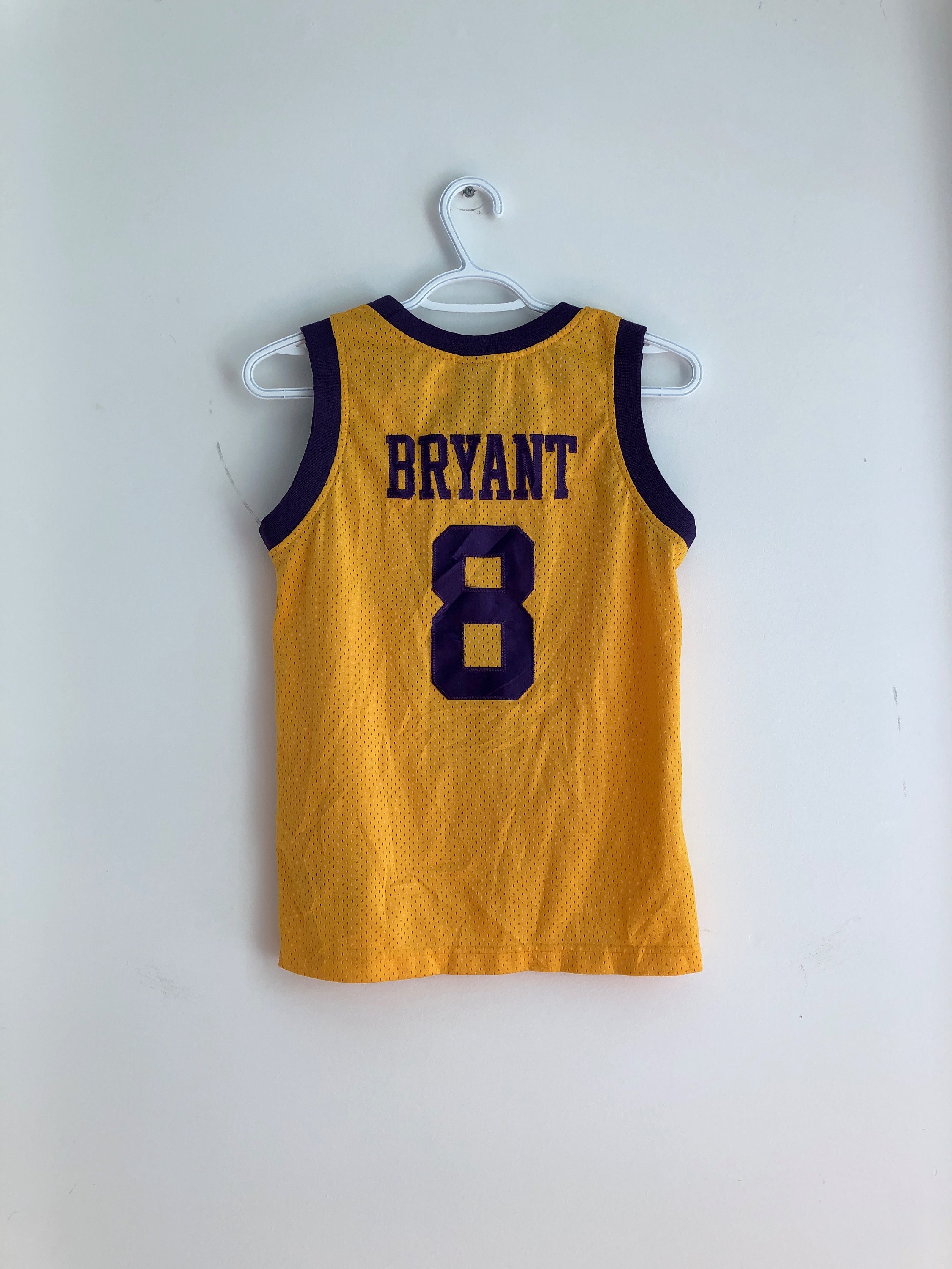 Vintage Los Angeles Lakers Kobe Bryant #8 Champion NBA Basketball Jersey  Size 52