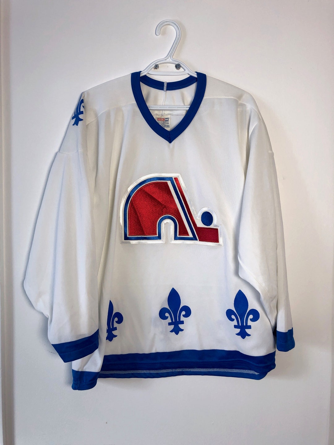 ThingsIBuyForYou Quebec Nordiques Vintage CCM Hockey Jersey (L)