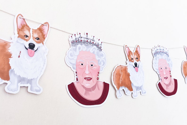 Queen and Corgi Jubilee Bunting, Platinum Jubilee Decorations, Queen Elizabeth Bunting, Jubilee Bunting, Royal Family Garland 