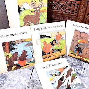 Sweet Colorful Platt & Munk Children’s Vintage Books 1960&#39;s Set of 5 - Clever Color Printed Paper Covers - Andromorphic Animal Stories