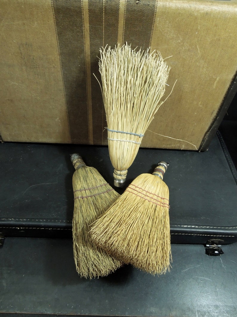 Hanging Wall Art Country Cottage Rustic Display Cleaning Prop 3 Whisk Brooms Vintage Farmhouse Decor