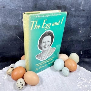 Vintage Book The Egg and I Vintage by Betty MacDonald 1945
