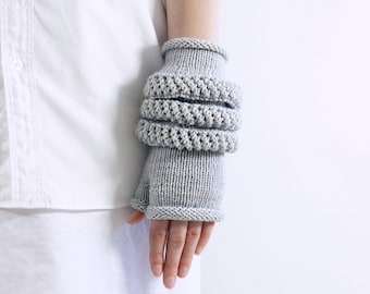 PDF Knitting Pattern - Control - convertible knit fingerless gloves