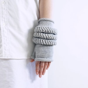 PDF Knitting Pattern - Control - convertible knit fingerless gloves