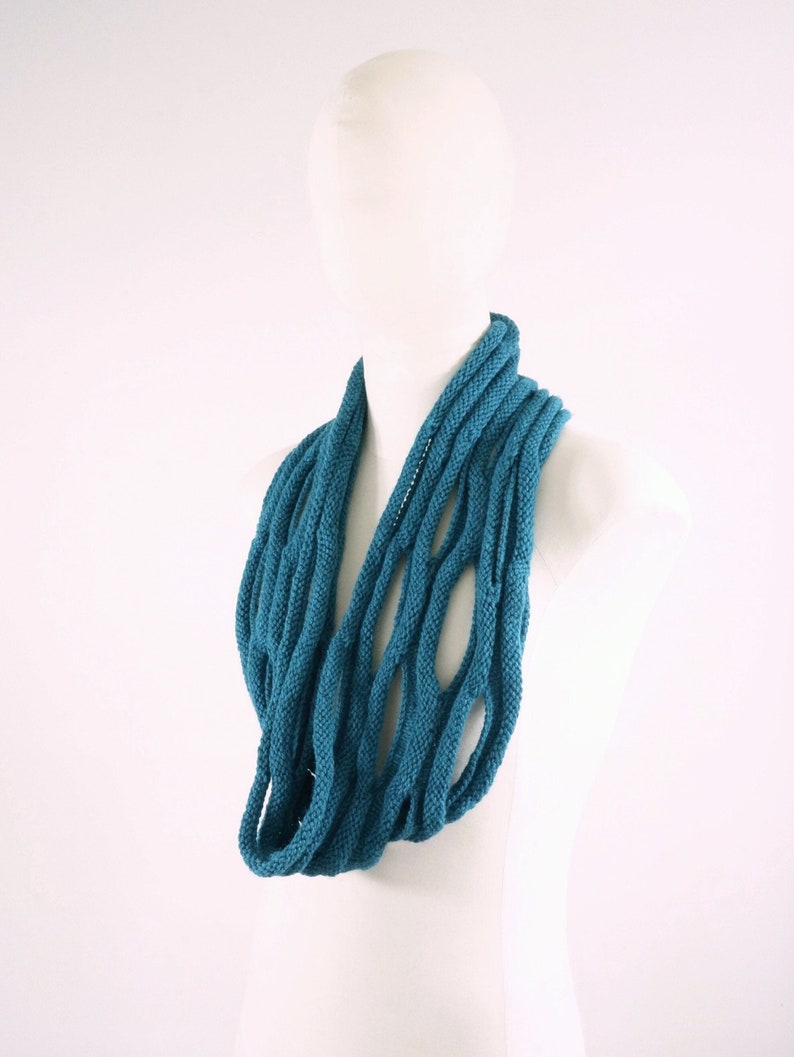 PDF Knitting Pattern NOISE modernist knitted cowl image 1