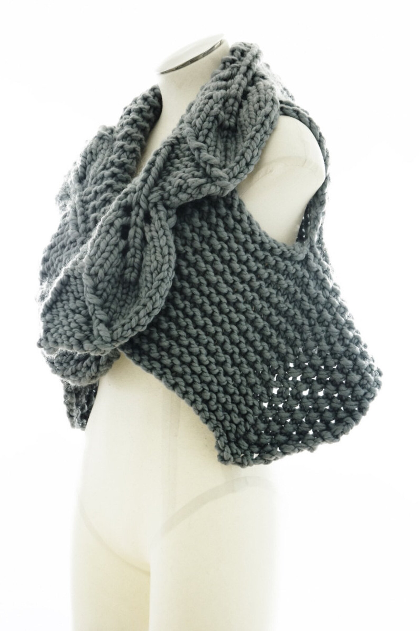 PDF Knitting Pattern Foliage Chunky knit vest pattern Etsy