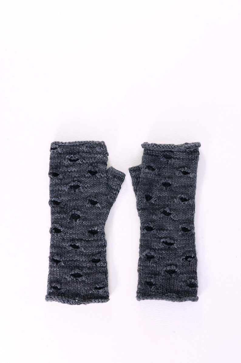 Knitted Hand Warmers PDF Pattern RUIN Fingerless Gloves image 7