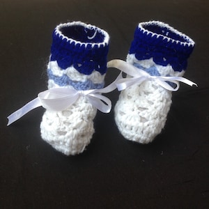 Crochet Pattern, Baby Booties, Socks, slippers, newborn socks booties , Instant Download Size 0-6 Months