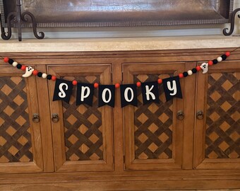 Spooky Garland, Halloween Decor, Halloween Banner, Glow in the Dark