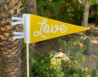 Mini Love Felt Pennant