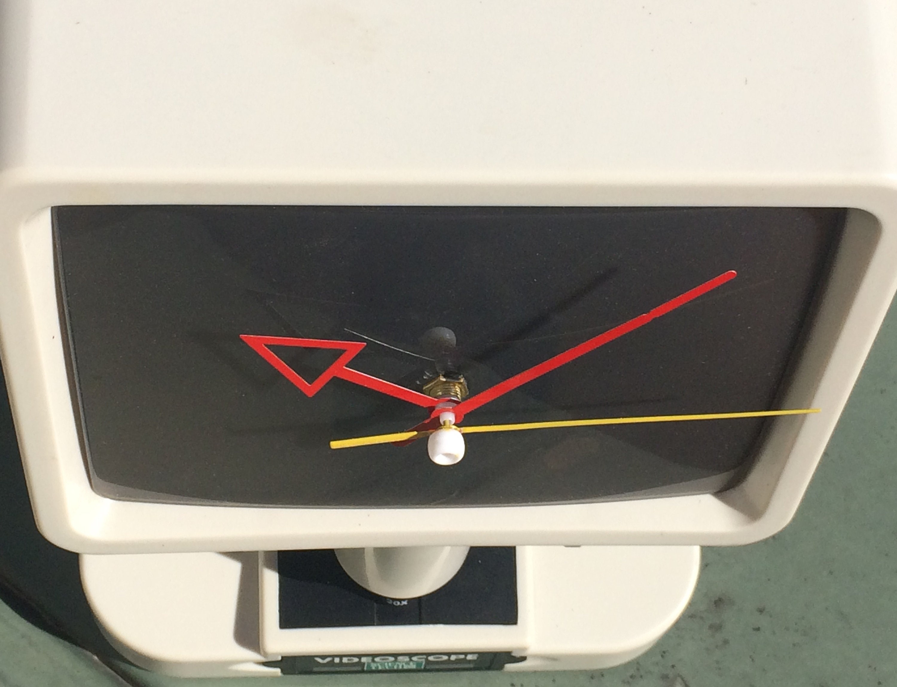 Horloge Vintage Videoscope – Modèle Conclocktions – Affichage Analogique (neuf, Sans Boîte)