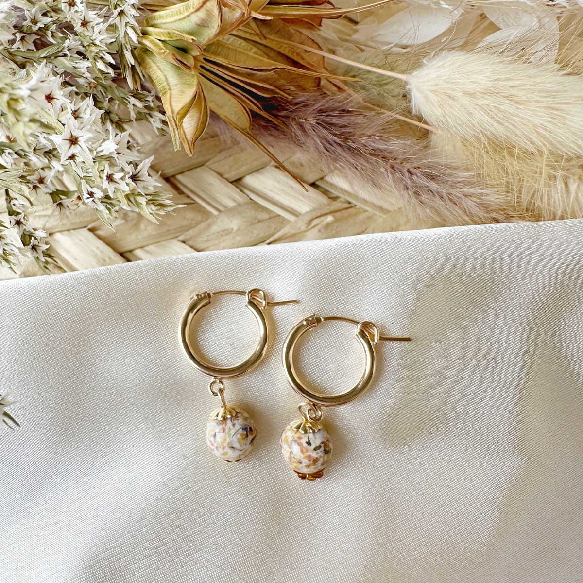 10 mm ball Gold Hoop Earrings: Flower Petals From Wedding - Etsy