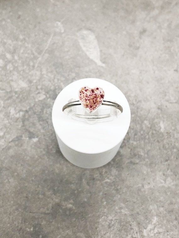 Flower Memorial Heart Bezel Ring plain Band flower Petals From