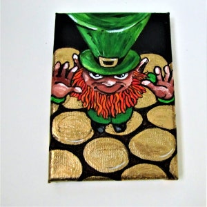 Leprechaun mini painting and mini easel to decorate your home