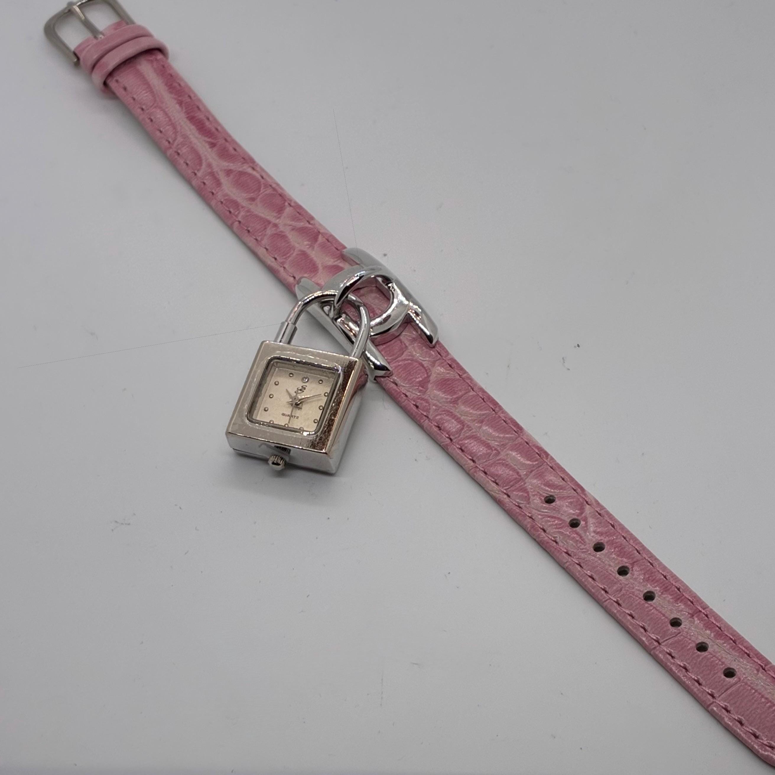 Rare Find Suzanne Somers Pad Lock Watch With Three Leather  display picture 1
