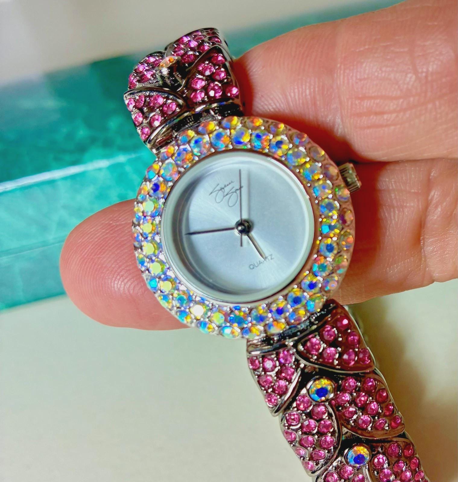 Suzanne Somers Multi Color Stone Band Chevron Crystal Watch  display picture 2