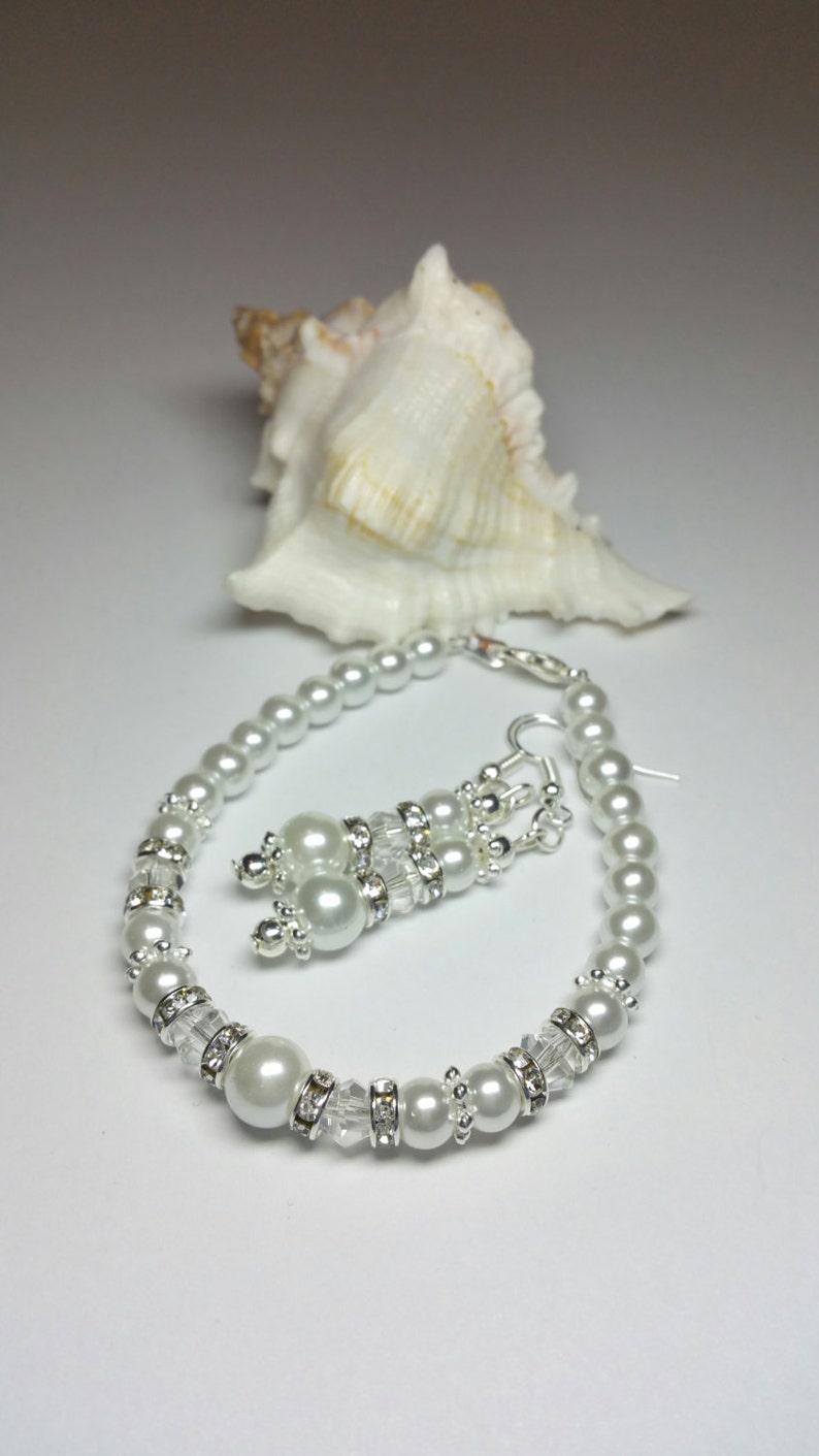 costume jewelry for mother of bride