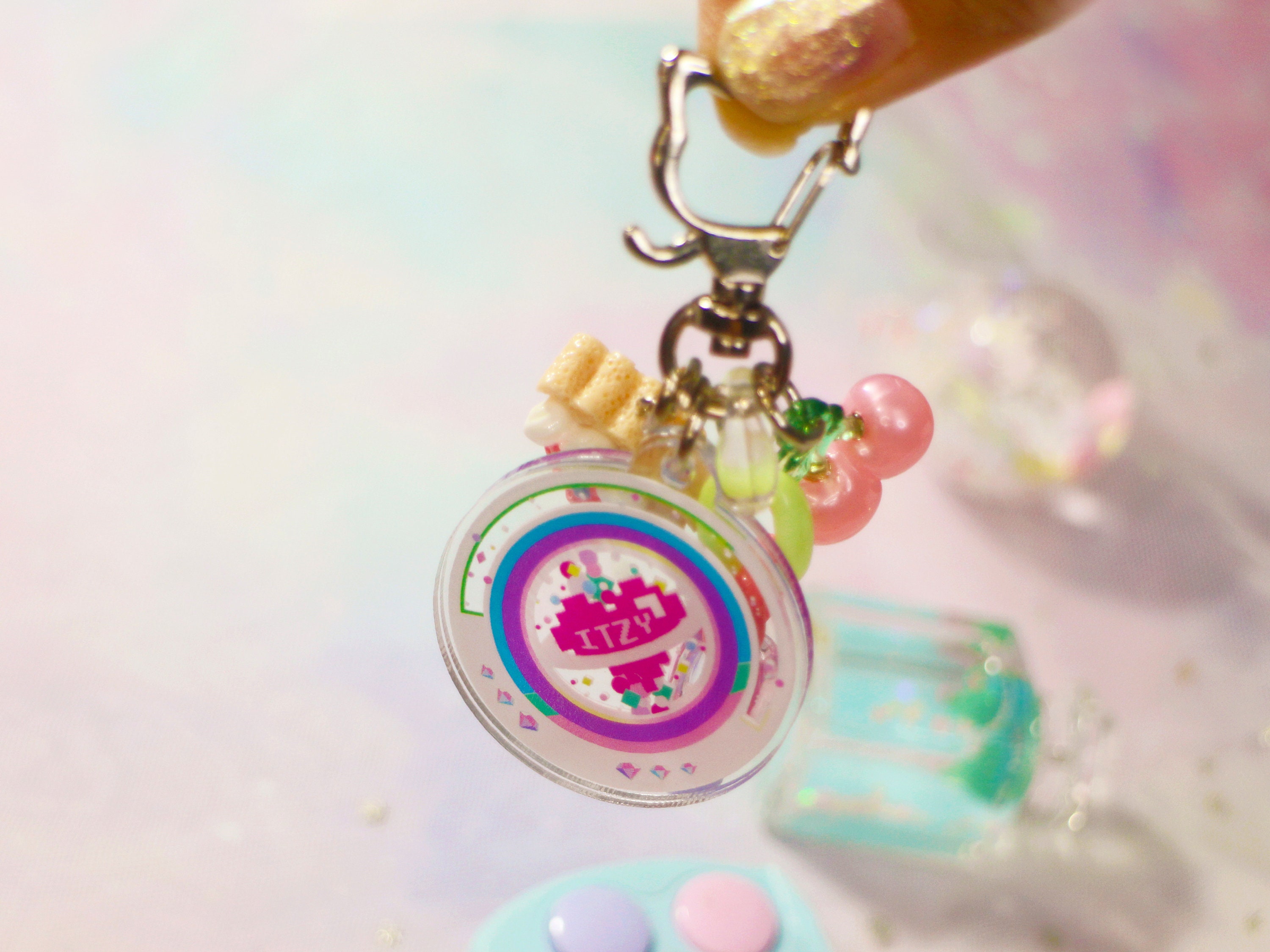 ITZY イッジ LIGHT KEYRING オフィシャルライトキーリング 公式