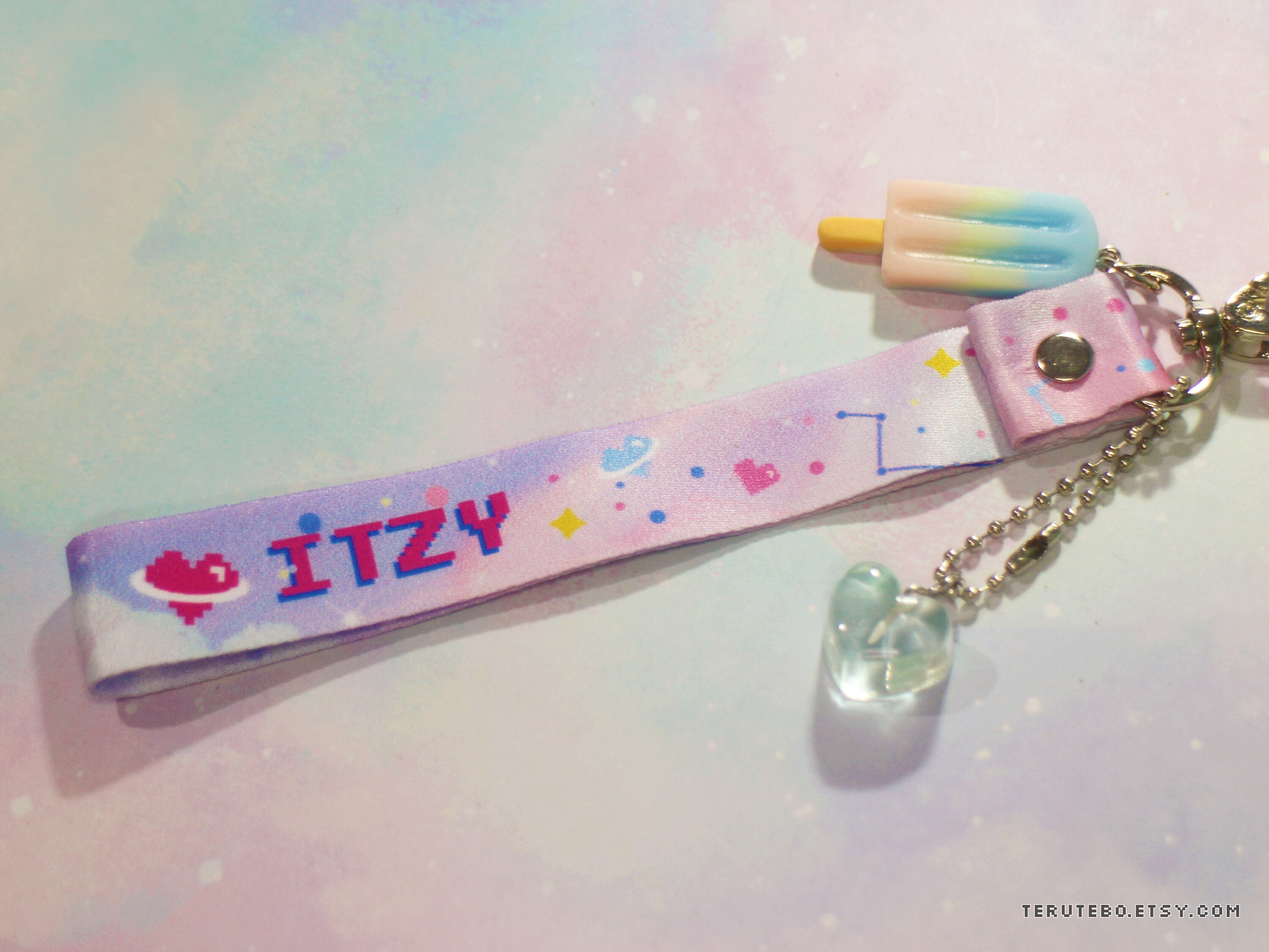 ITZY バンドリング キーホルダー ユナ セット