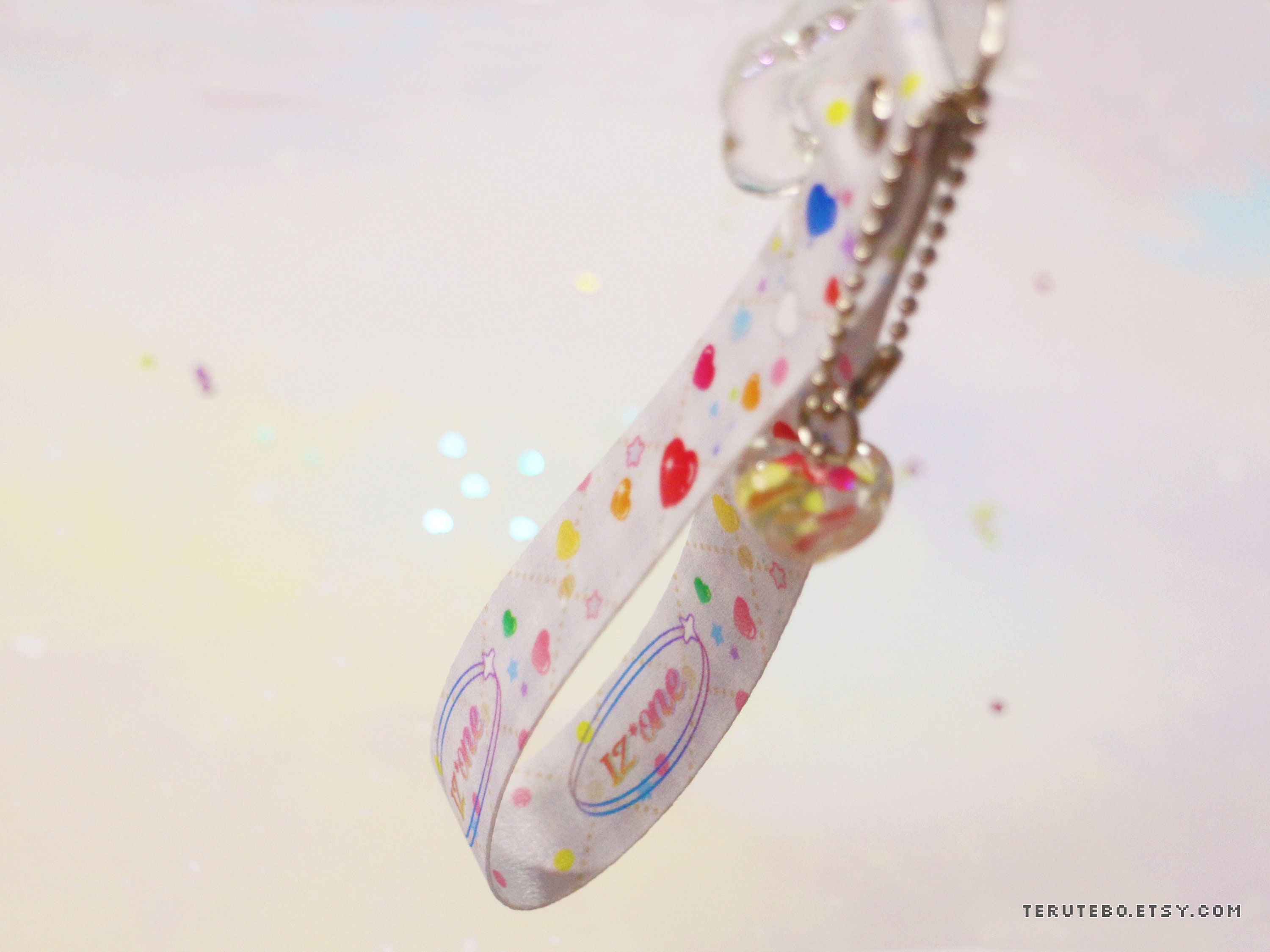 IZ*ONE Light Stick Keychain, Kpop Acrylic Charm - Etsy