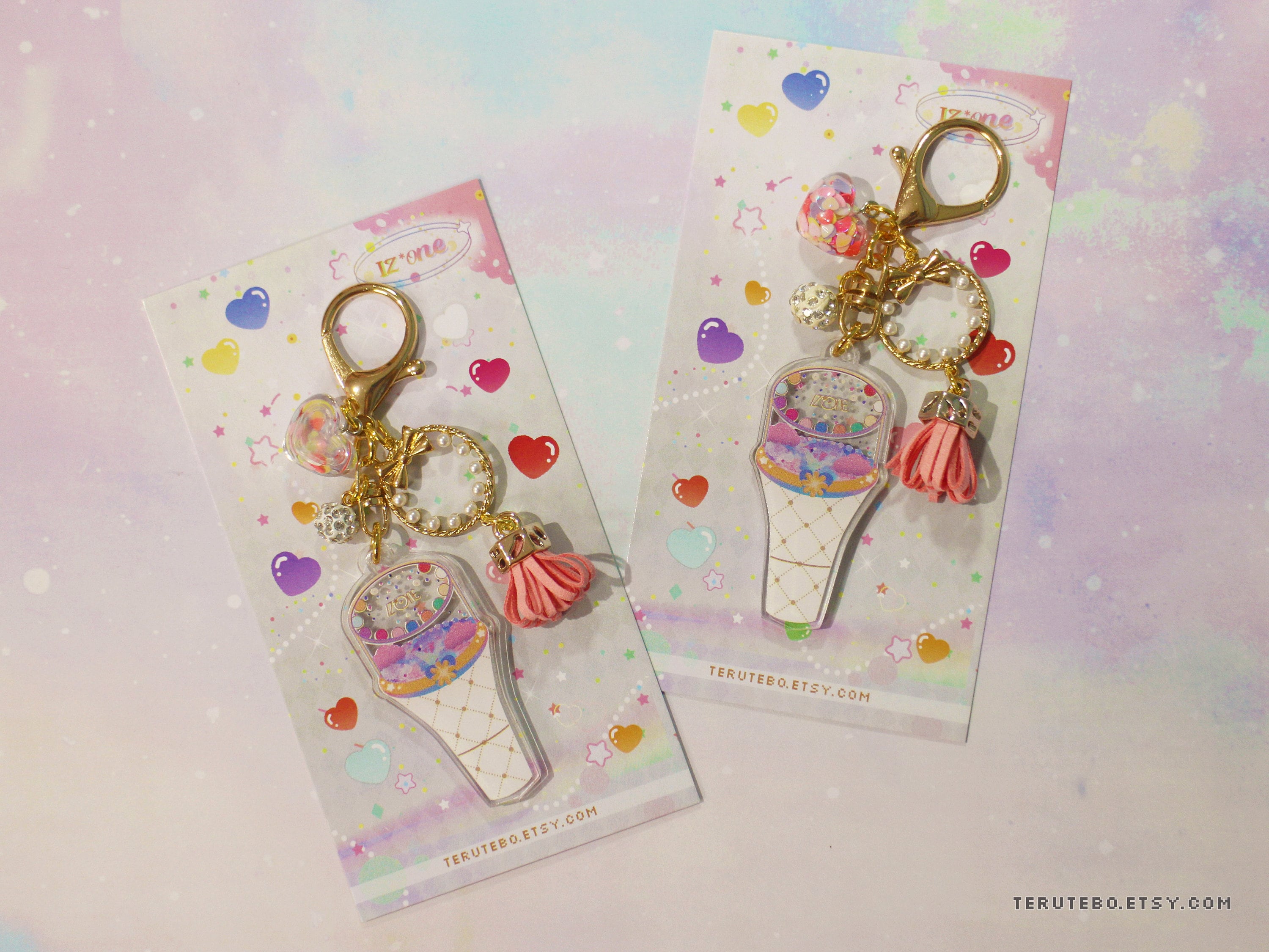 IZ*ONE Light Stick Keychain, Kpop Acrylic Charm - Etsy