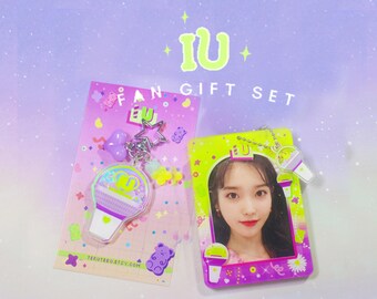 K-Pop IU acryl fotokaarthouder en acrylsleutelhangers (holografisch)