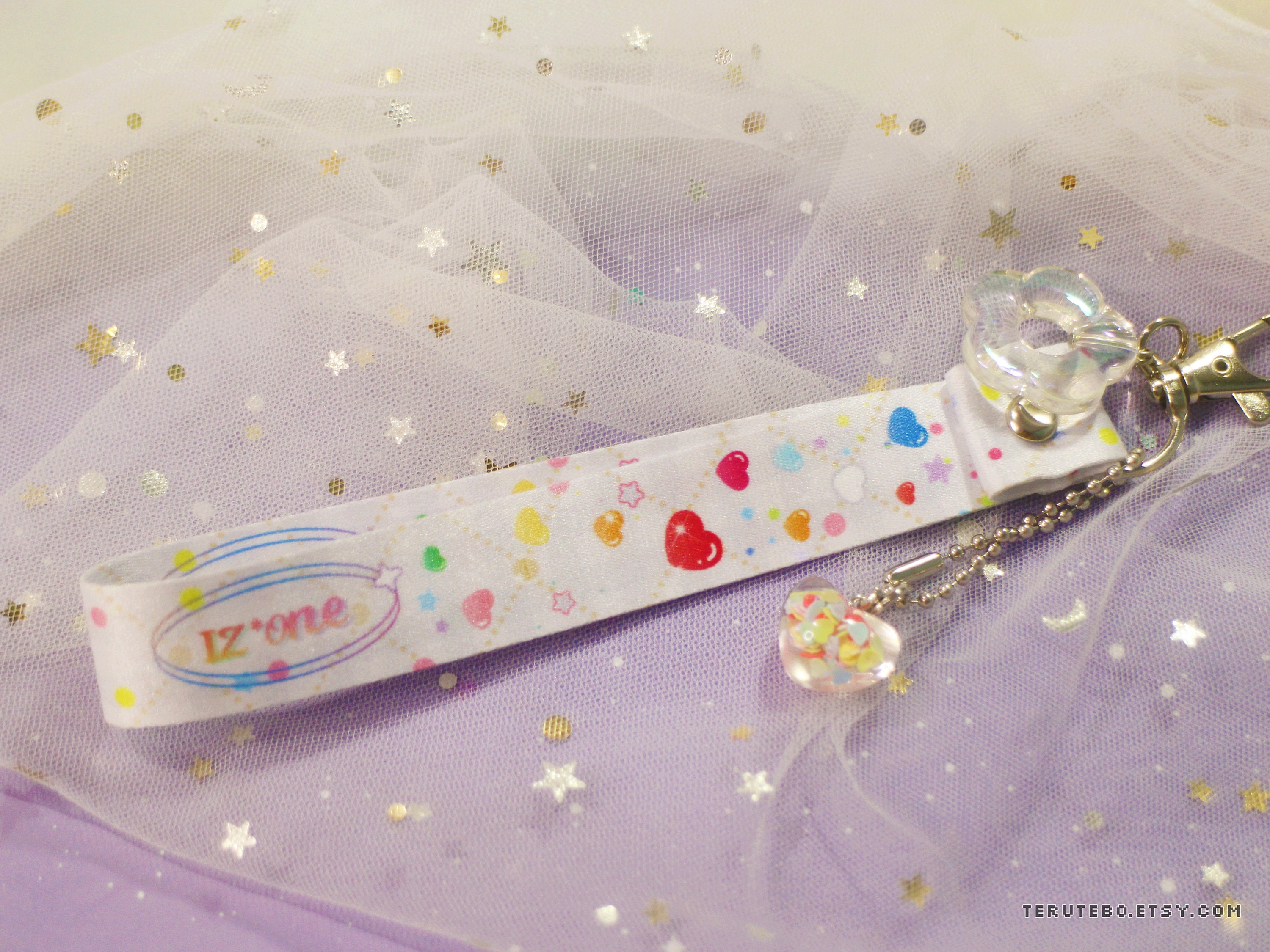 IZ*ONE Light Stick Keychain, Kpop Acrylic Charm - Etsy
