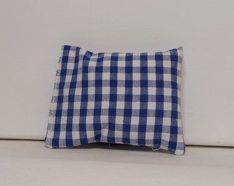 Cat valerian cushion blue and white checkered