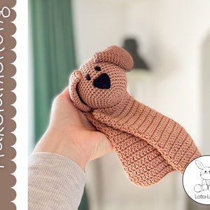 Crochet pattern comforter dog
