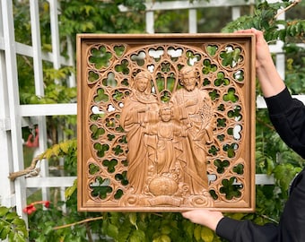 Cuadro de la Sagrada Familia tallado en madera para pared: Decoración católica para el hogar