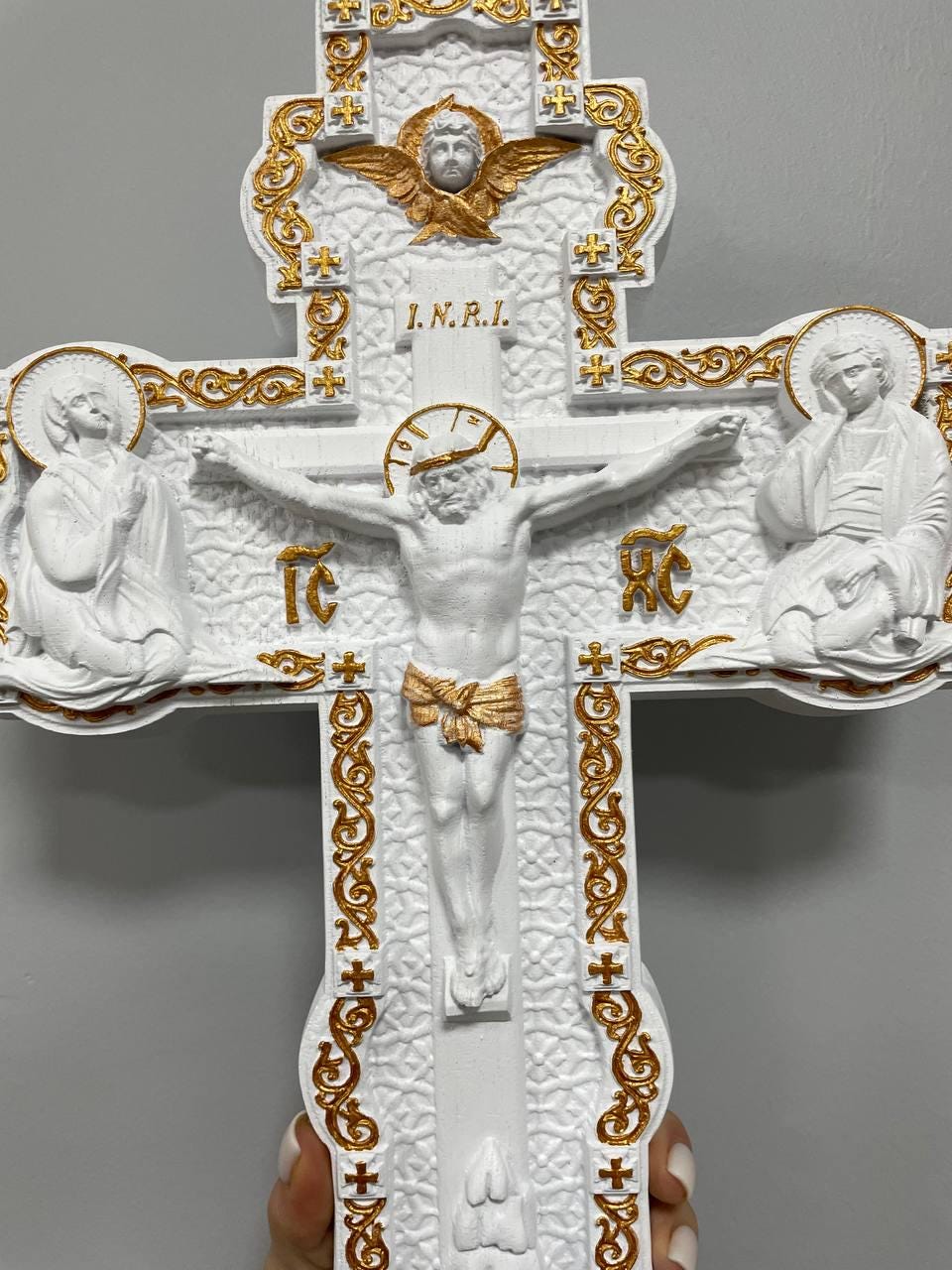 Generico Croce Y. Crocifisso Y Da Muro In Legno Chiaro Con Cristo In Resina Bianca. Dimensioni: Cm.17. Con Elegante Scatola Regalo Bianca : Proposte Religiose - 3