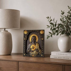 Heiliges Herz von Jesus Holzschnitzerei: Gravierte katholische Ikone, religiöses Geschenk Bild 8