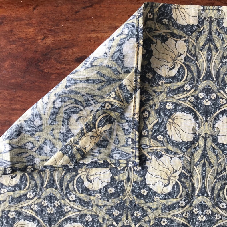 William Morris Pimpernel Cream Cotton Floral Tea Towel William Morris Pimpernel Cream Cotton Floral Tea Towel