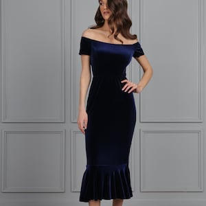 Navy Velvet Dress, Bodycon Dress, Cocktail Dress, Party Dress, Pencil Dress, Midi Velvet Dress, Evening Dress, Wedding Guest Dress
