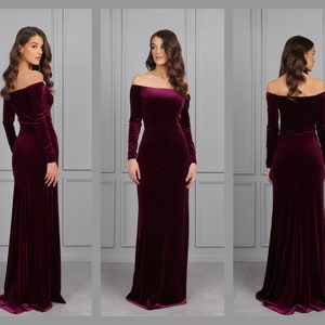 Bridesmaid Velvet Dress Dark Purple High Quality Fabric Dress Off Shoulders Velvet Maxi Gown With Long Sleeves