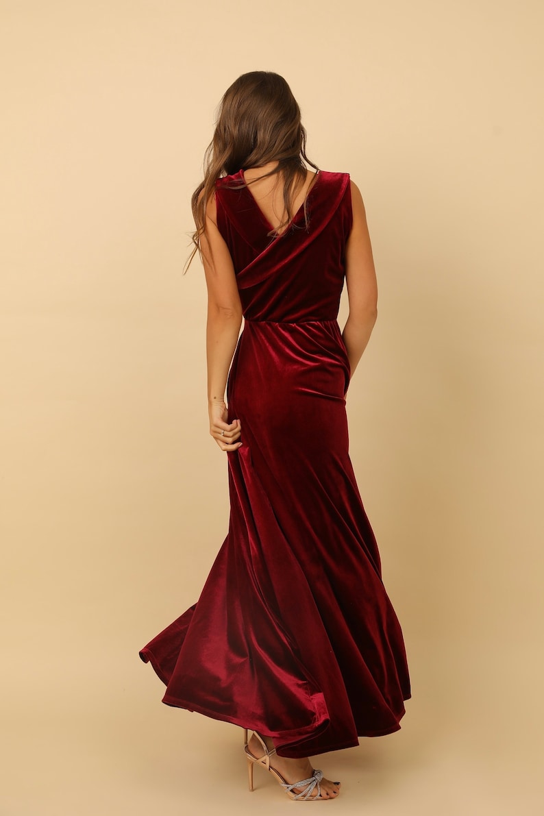 dress cover shoulders Shoulder – Eegen Studio pdp:detail:page:join-the-modsquad Size:17 Marie's Dressings - Lite