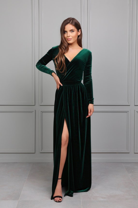 Dama de honor verde oscuro Vestido de terciopelo Vestido de - Etsy España Dama de honor verde oscuro Vestido de terciopelo Vestido de - Etsy España