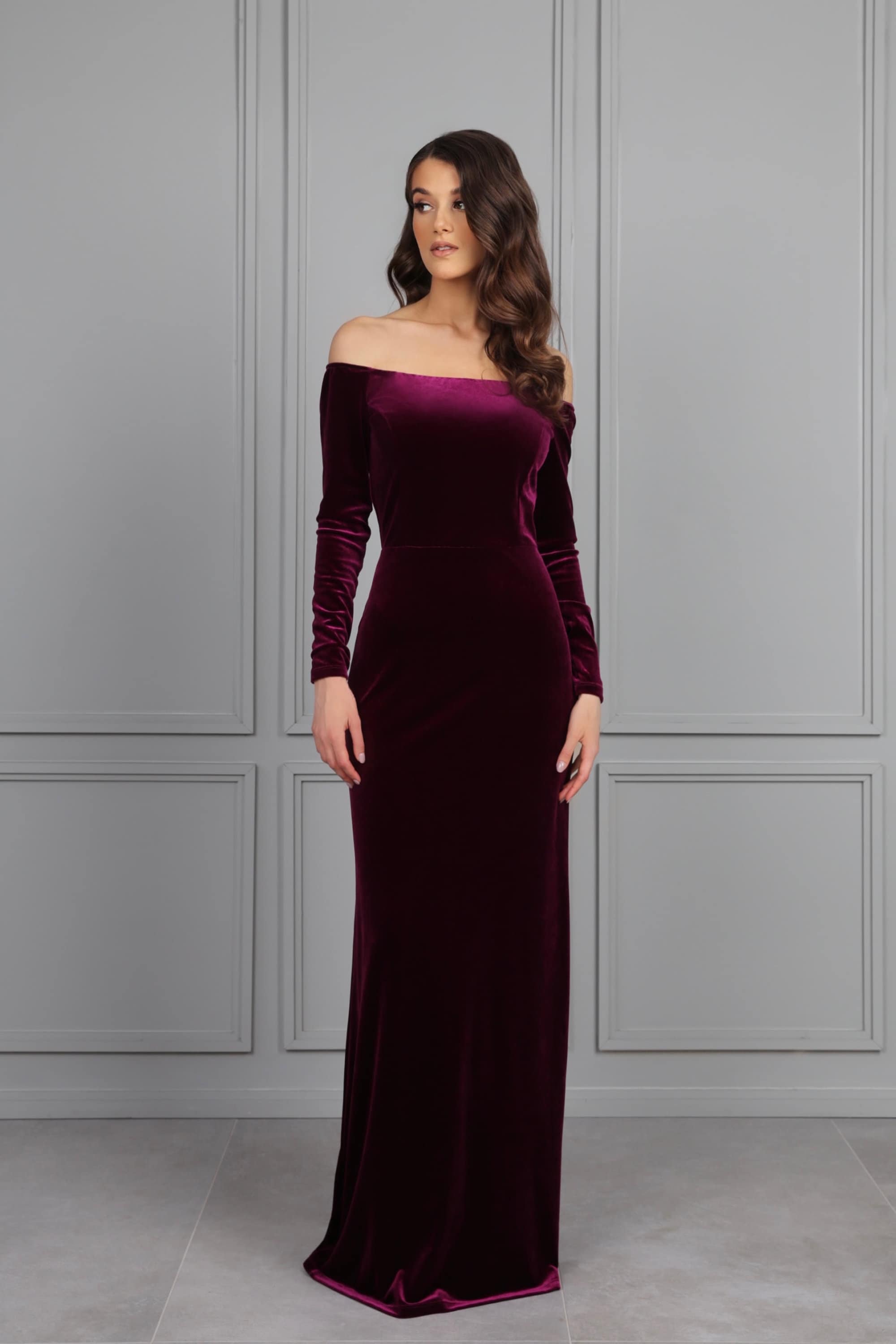 MILK ベルベットムーンドレス　バイオレット Chelsea & Violet Cleo Velvet Beaded Moon Mini Dress | Dillard's