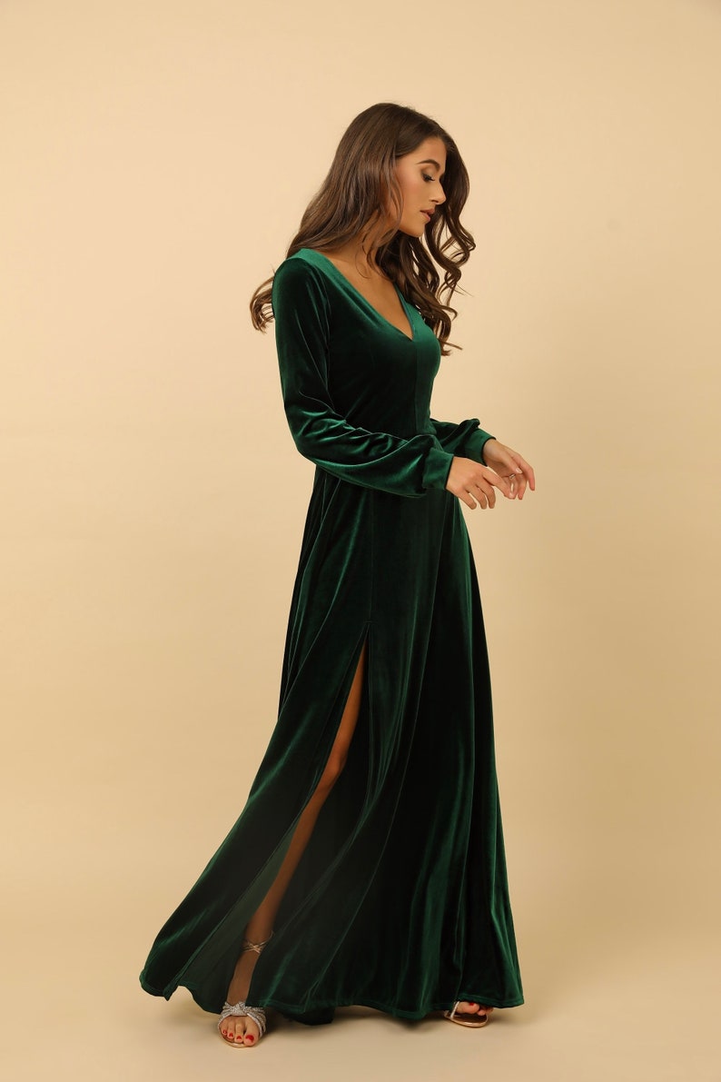 bridesmaid dress, velvet dress, wedding guest dress, evening dress, wedding dress, mother of the bride dress, gown dress, maxi dress, reception dress, elegant dress, formal dress, winter dress, woman velvet dress, slit dress