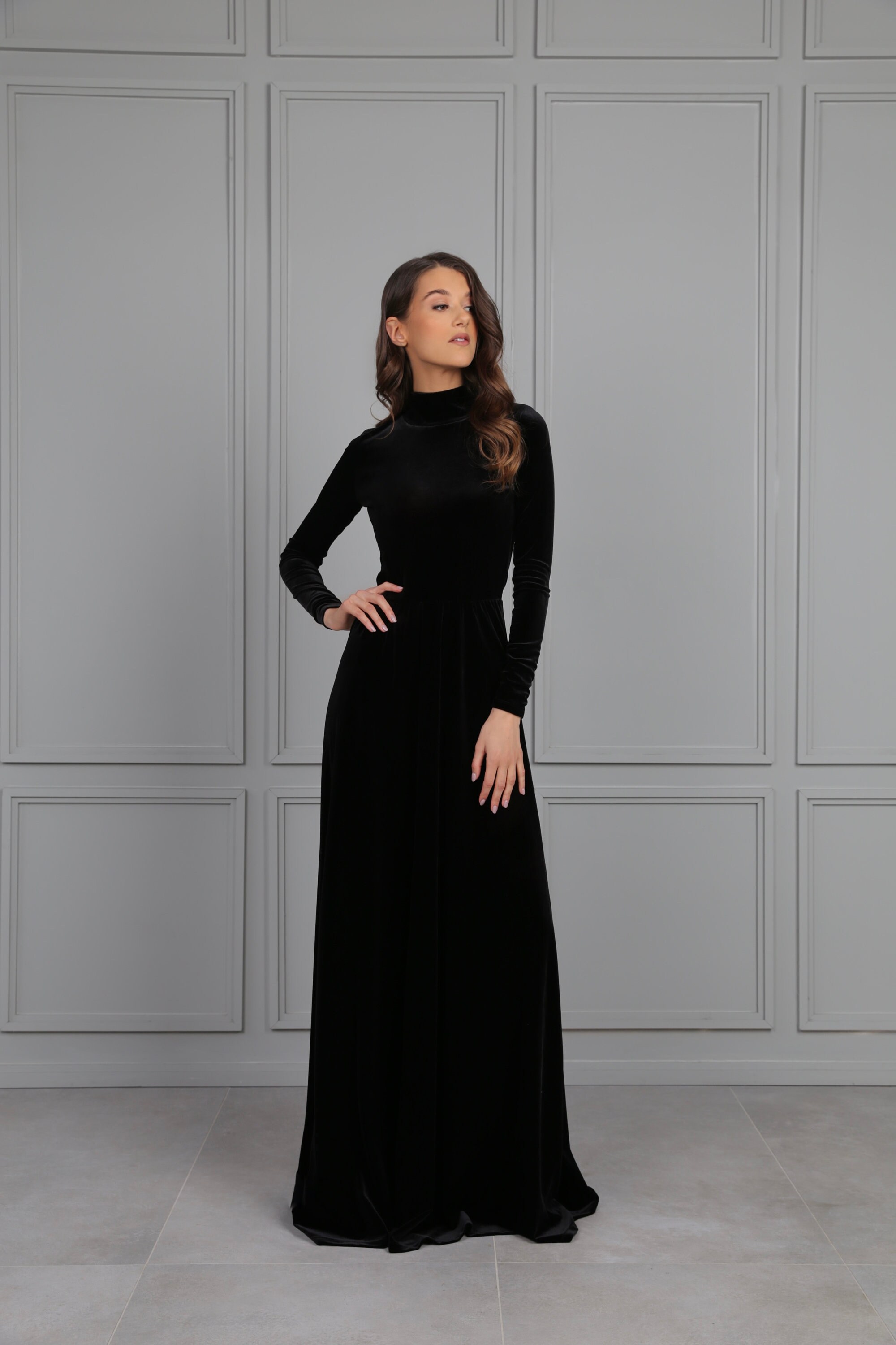Black Bridesmaid Velvet Dress High Quality Fabric Dress Gown Dress High Neck Open Round Back Long Sleeves