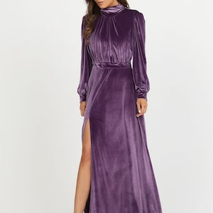 Lange jurk violet fluweel, bruidsmeisjesjurk, jurk zonder rug, jurk met hoge hals, jurk met split, formele jurk, avondjurk, maxi-jurk