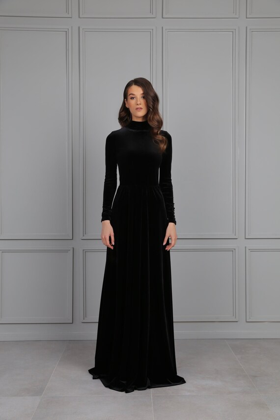 Black Bridesmaid Velvet Dress High Quality Fabric Dress Gown Dress High Neck Open Round Back Long Sleeves