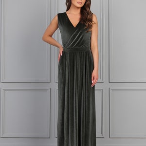 bridesmaid dress, velvet dress, wedding guest dress, gorgeous dress, wedding dress, mother of the bride dress, evening dress, gown dress, maxi dress, reception dress, elegant dress, formal dress, winter dress, fall bridesmaid, custom bridesmaid dress