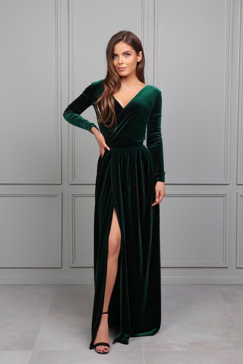 bridesmaid dress, velvet dress, slit dress, wedding dress, Prom dress, mother of the bride dress, evening dress, gown dress, maxi dress, reception dress, elegant dress, formal dress, wedding guest dress, winter dress, black tie dress, holiday dress