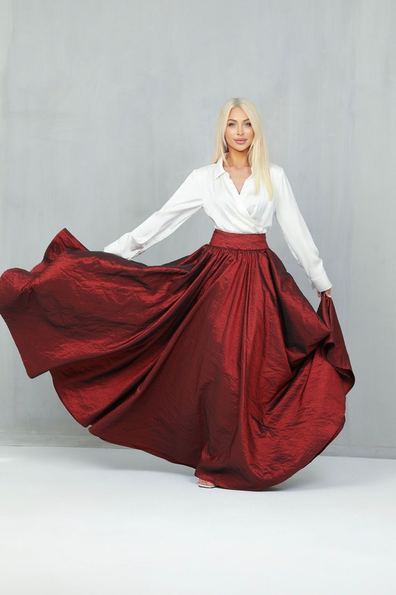 Striped Taffeta Ball Gown Skirt, size Small – Kimera