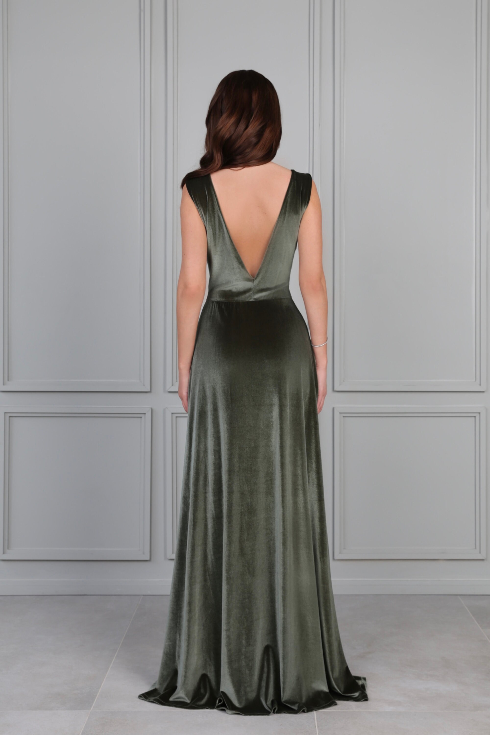 green emerald velvet dress Sage Velvet Long Train Mermaid Rhinestones Sleeveless Prom Dress