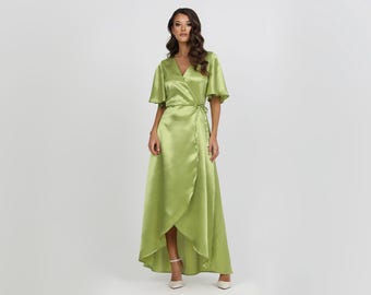 green emerald velvet dress Neon Green Overlapped Neck Shift Dress – Moonstruck main image 0